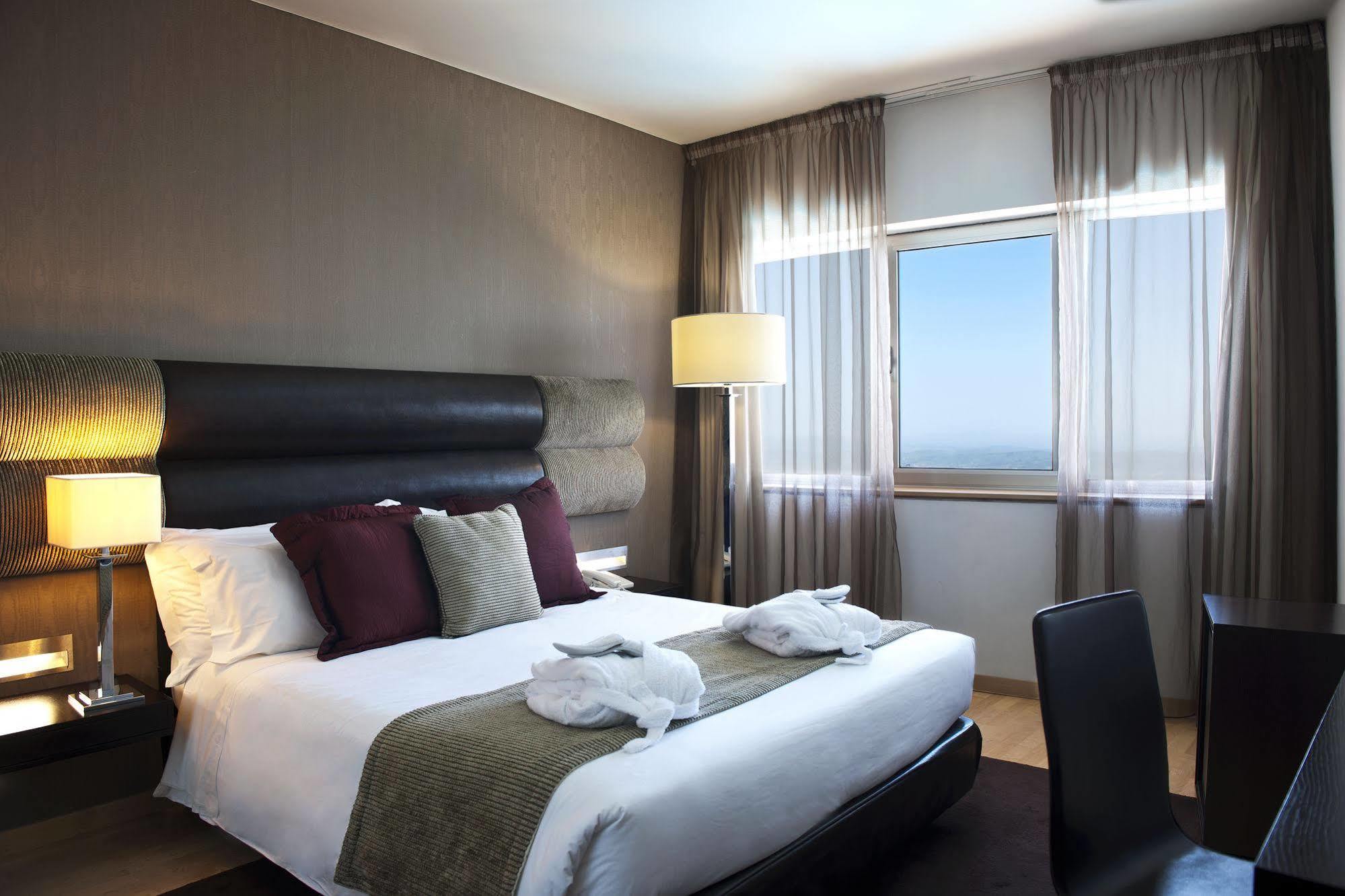 Lam Hotel Serra Da Estrela كوفيلهَ المظهر الخارجي الصورة